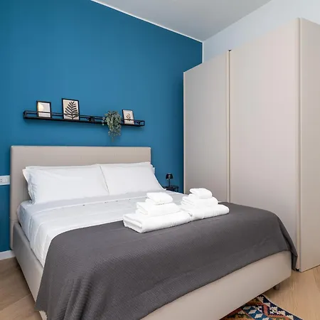 Apartment Arco Della Pace - Modern On Sempione Park Milan